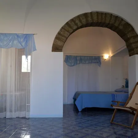 Dammusi Eleonora Holiday home *